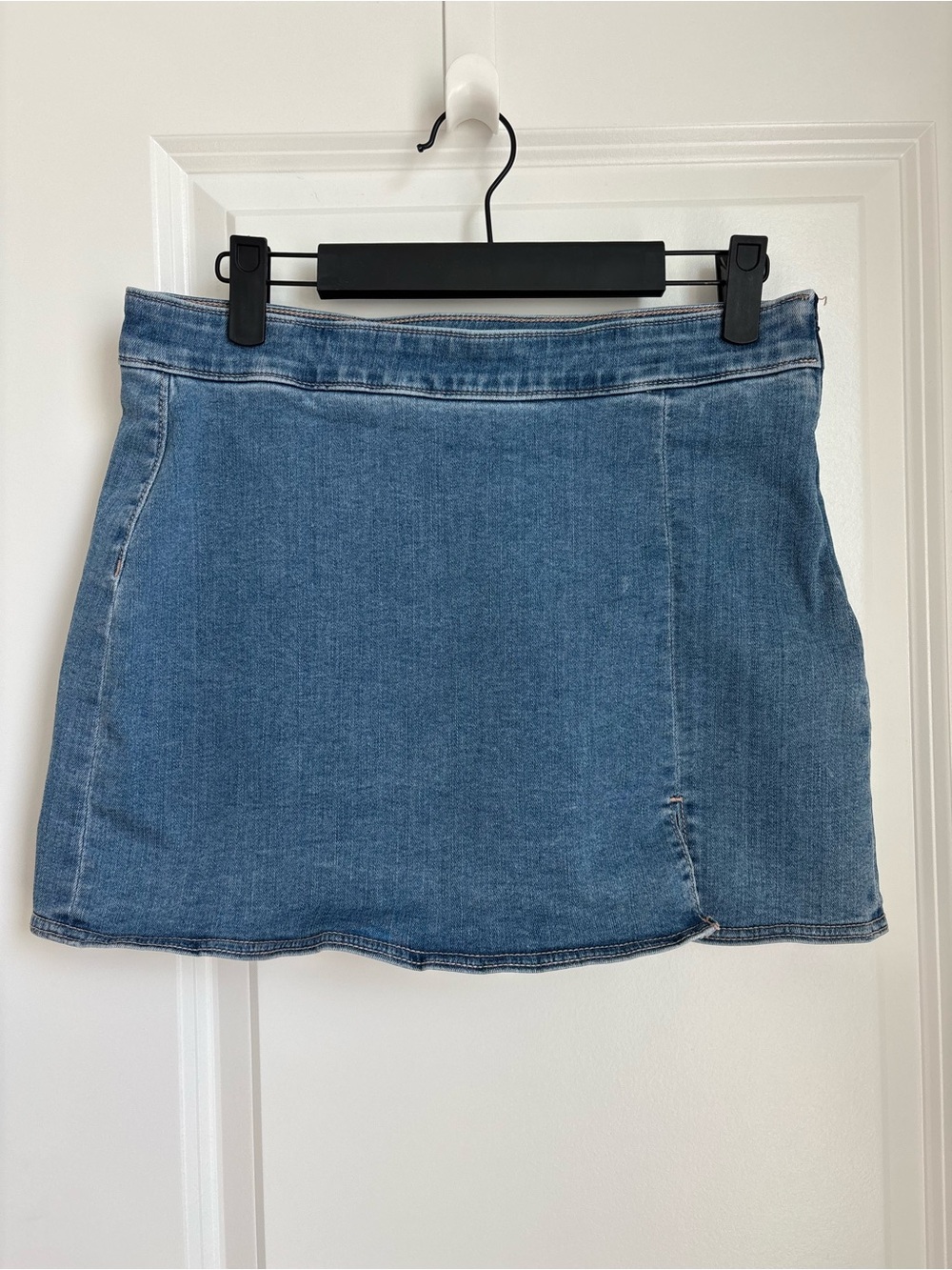 American Eagle Outfitters Light Blue Denim Mini Skirt